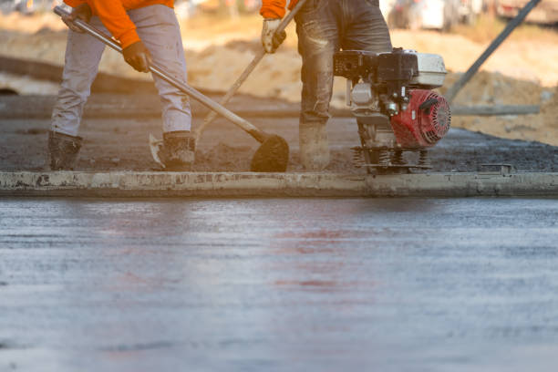 Best Concrete Sidewalk Installation in Lexington, MI